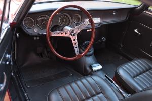 Alfa Romeo Giulia Sprint GTA 1965 года 